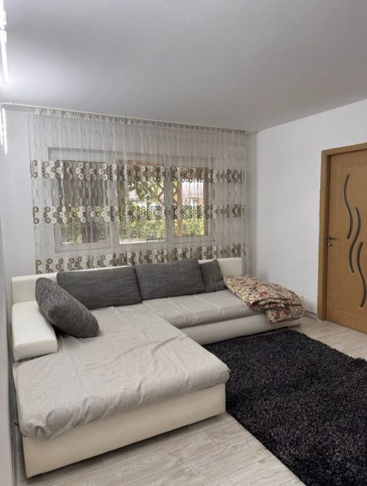 Vând apartament 2 camere Târgoviște