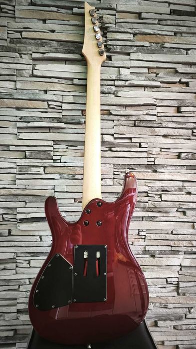 Chitara electrica IBANEZ S520 Blackberry Sunburst