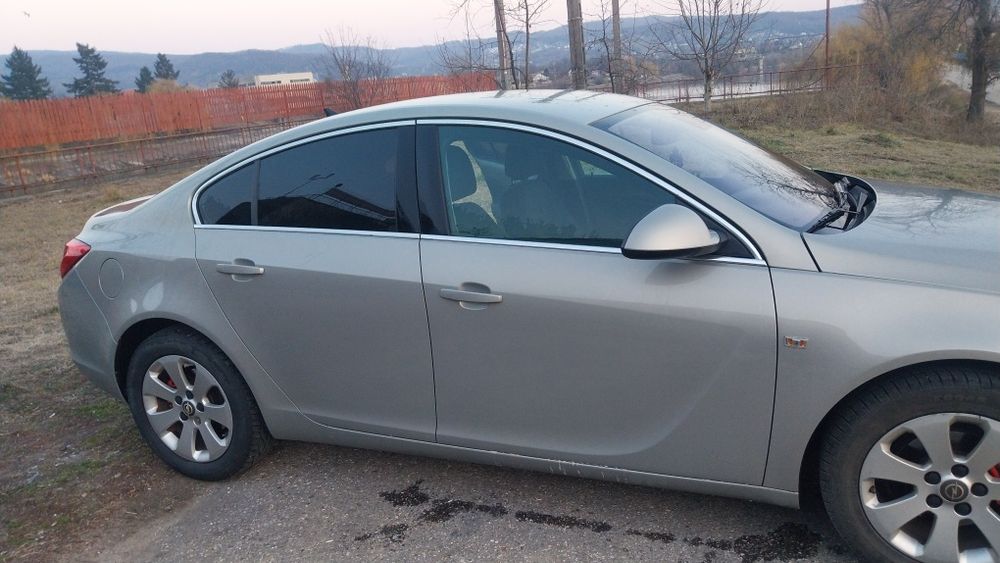 De vânzare opel insignia