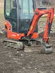 Inchiriez excavator