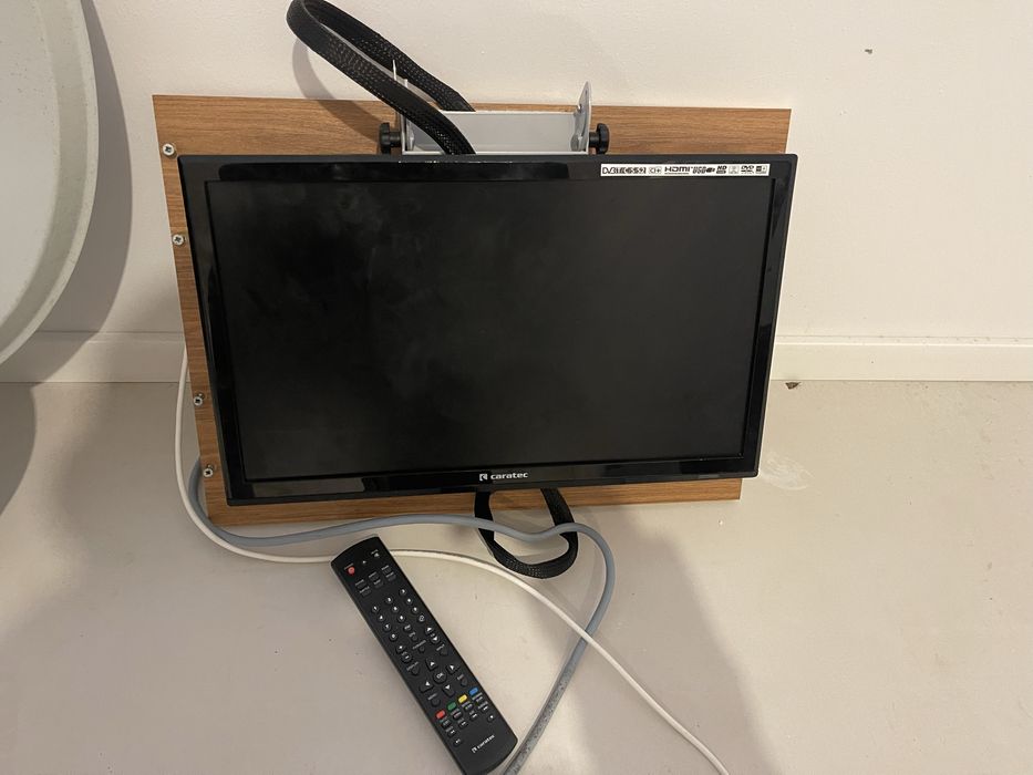 TV saltelit aut 12v Rulota Autorulota perfect funtionabil