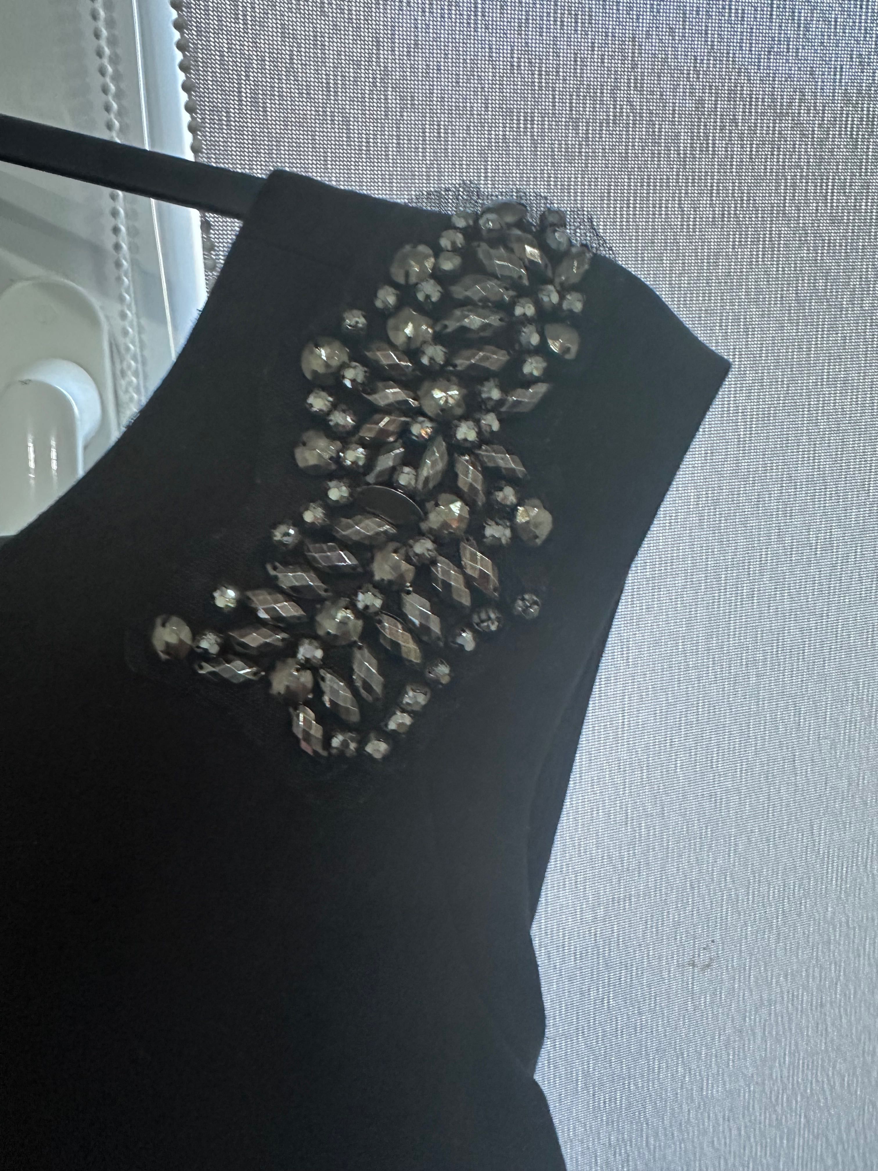 Рокля Zara с камъчета