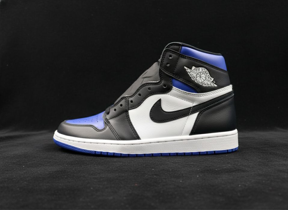Nike Air Jordan 1 Retro High OG 'Royal Toe' 43