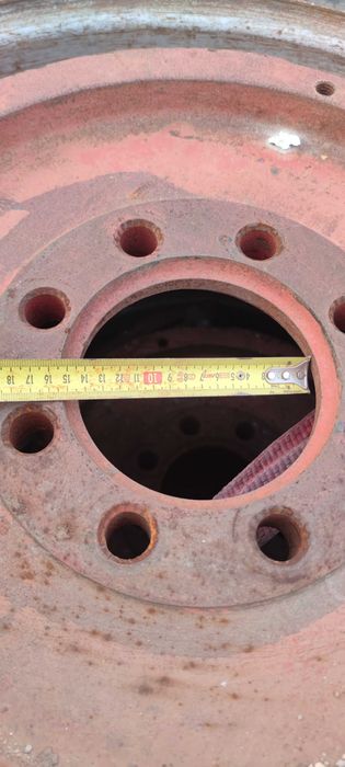 Roti tractor Masey Ferguson  18.4-30