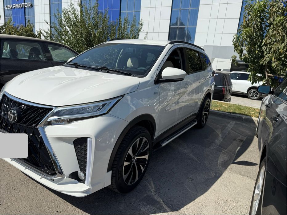 Toyota rush 2020 1,5l