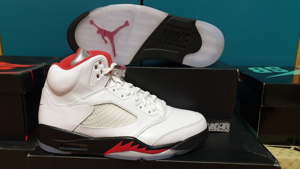 jordan 5 fire red 2020 размери us 13 и us 8.5
