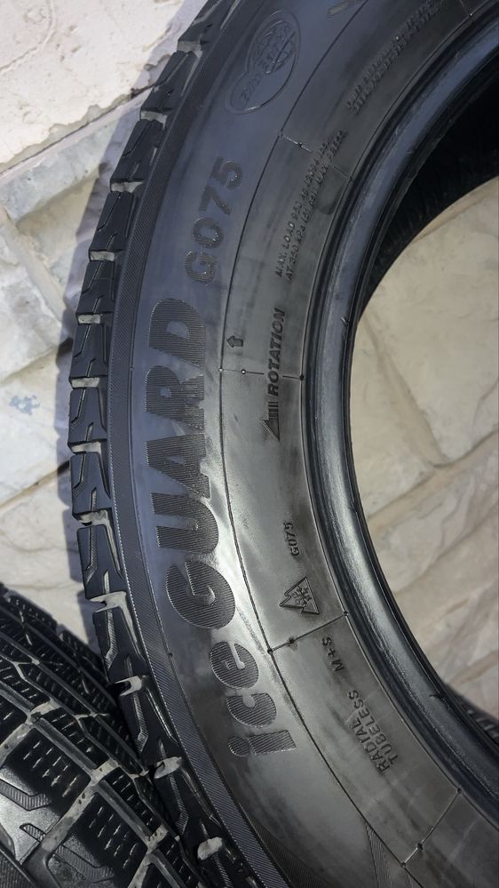 Шины зимние Yokohamo