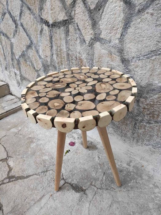 Холни маси от орех