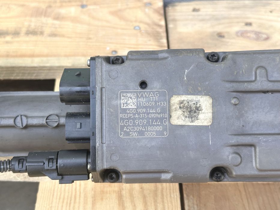 Рейка AUDI A6 A7 4G0909144G 4G0909144G 4G1423055AH