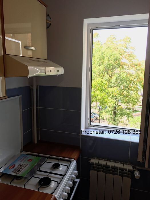 Vedere parc Tineretului, 100m de metrou, renovat si utilat, parcare