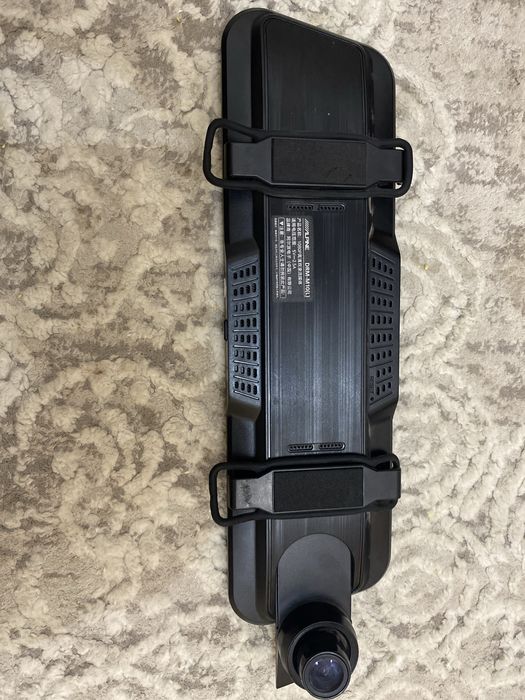 Видеорегистратор Alpine DRM-M10(L)  продам