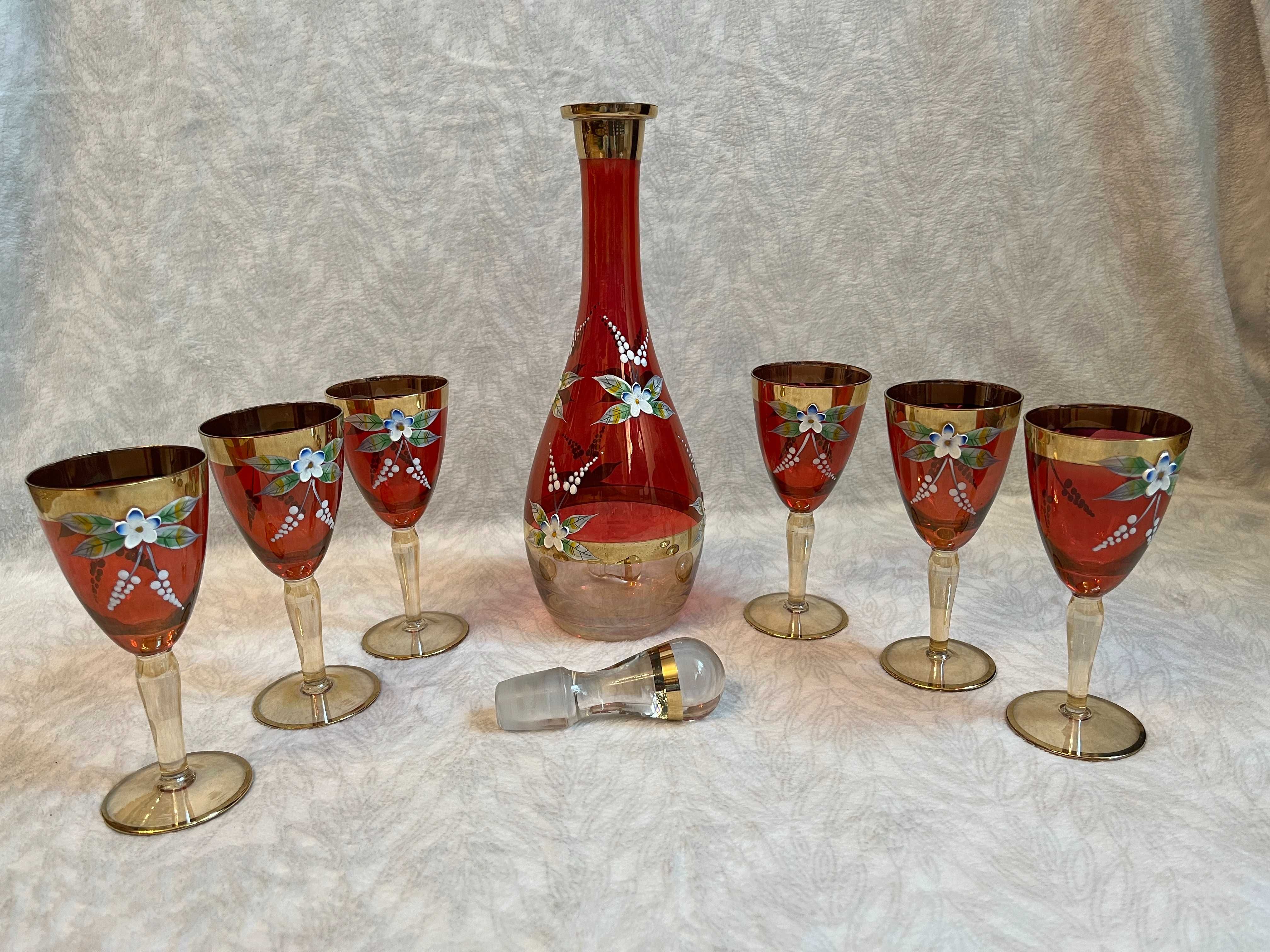 Set sticla cu pahare, pictate manual, vin (optional  inca 6 pahare)