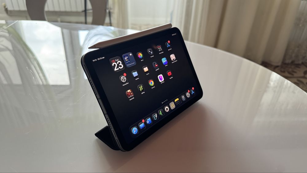 Ipad mini 6 256gb, apple pencil 2, 3 чехла, мягкая сумка