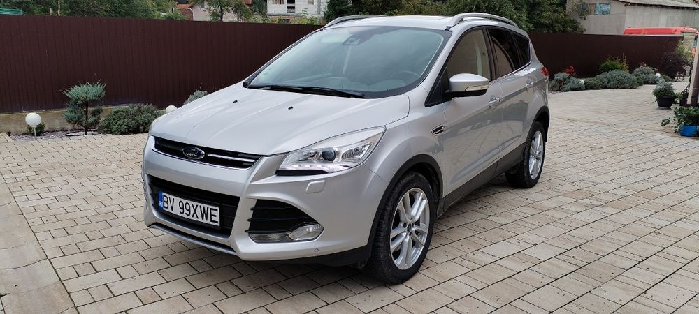 Ford Kuga 4x4 Titanium