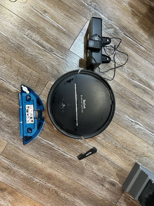 Робот пылесос Tefal xplorer 80