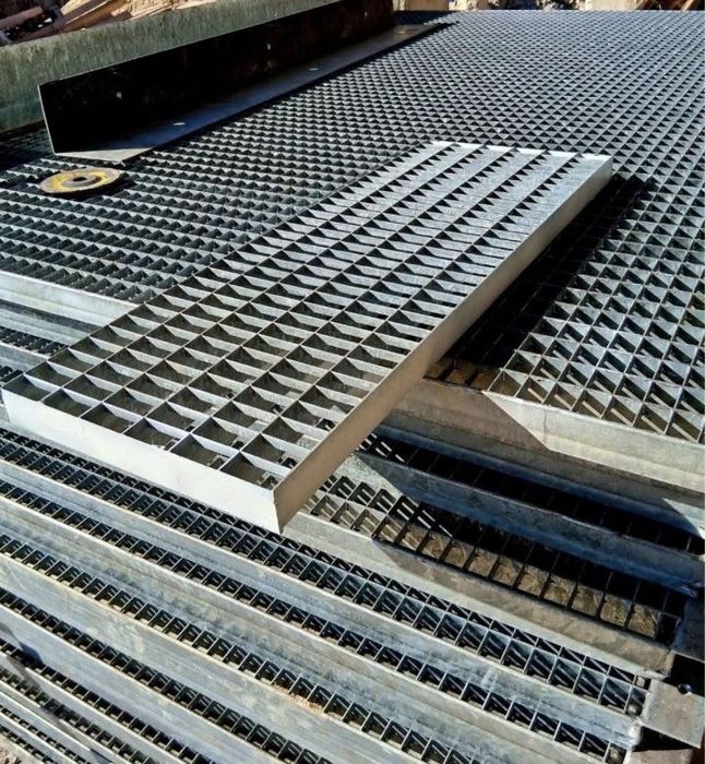 Trepte zincate zincate