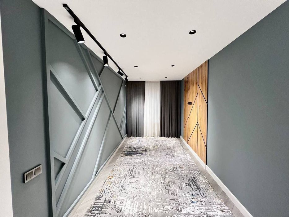 Продается 4х ком квартира на Ц-1, ор-р: Dolce Italia, 100 м²