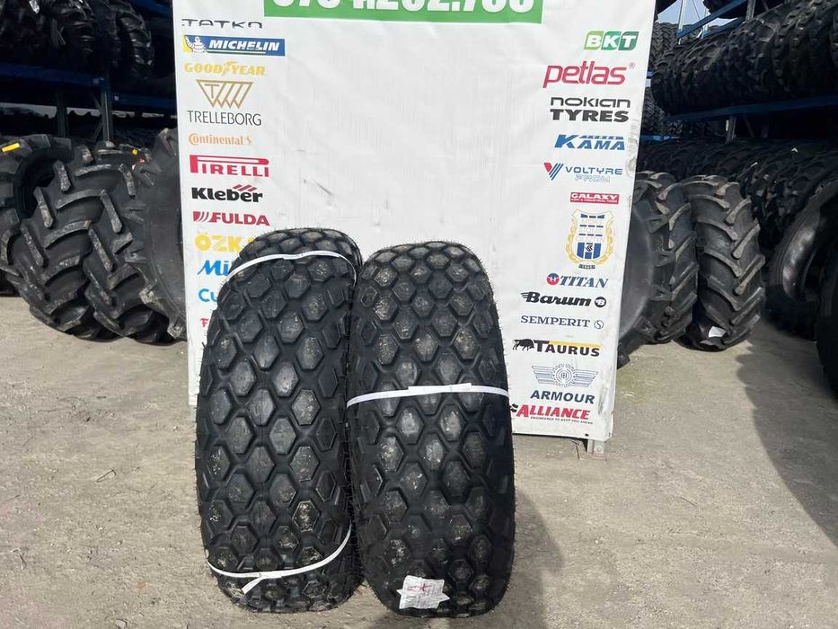 Cauciucuri 14.9-24 noi pentru CILINDRU compactor cu 6 pliuri