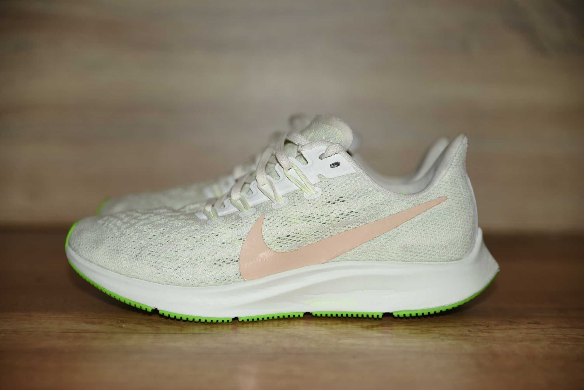 Nike оригинални маратонки 38 номер