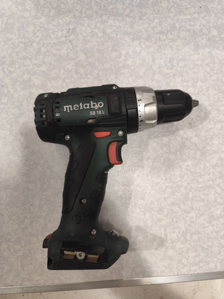 Акумулаторен удърен винтоверт Метабо Metabo SB 18 L