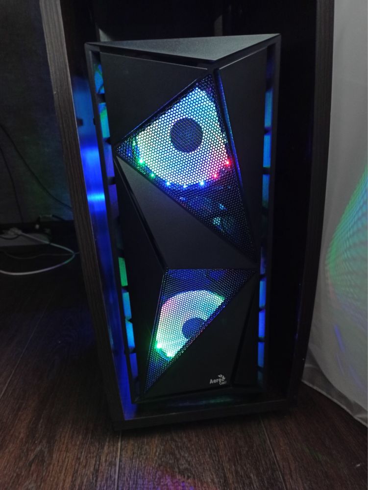 Pc / Calculator Gaming | i5-9400 | GTX 1650 |