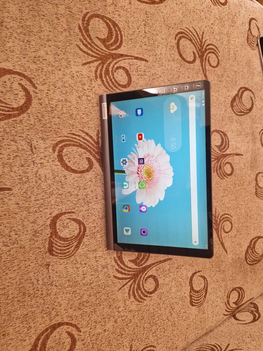 Lenovo Yoga YT-X705F