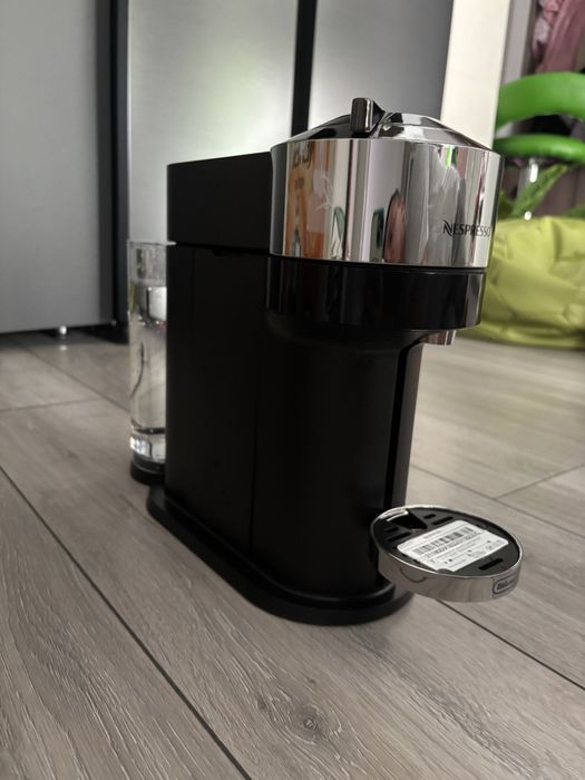 Espressor Nespresso Vetuo Next Cu conectare Bluetooth pe telefon