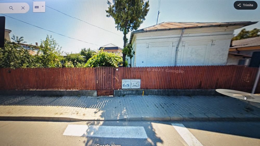 Teren intravilan plus casa veche de vanzare