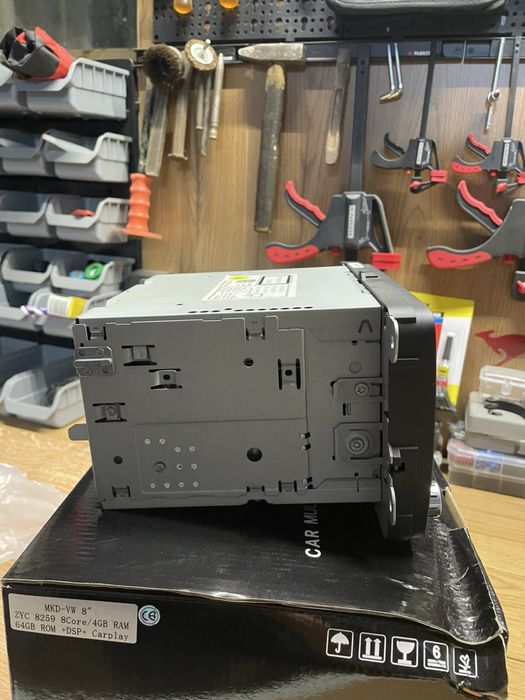 Продавам оригинална медия за Голф 6.