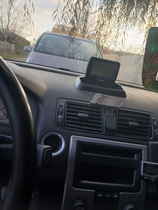 Vând volvo v50!!