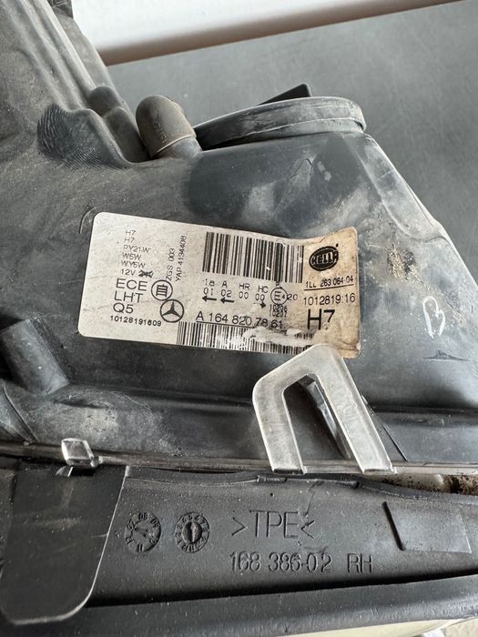 Фарове за Мерцедес Мл