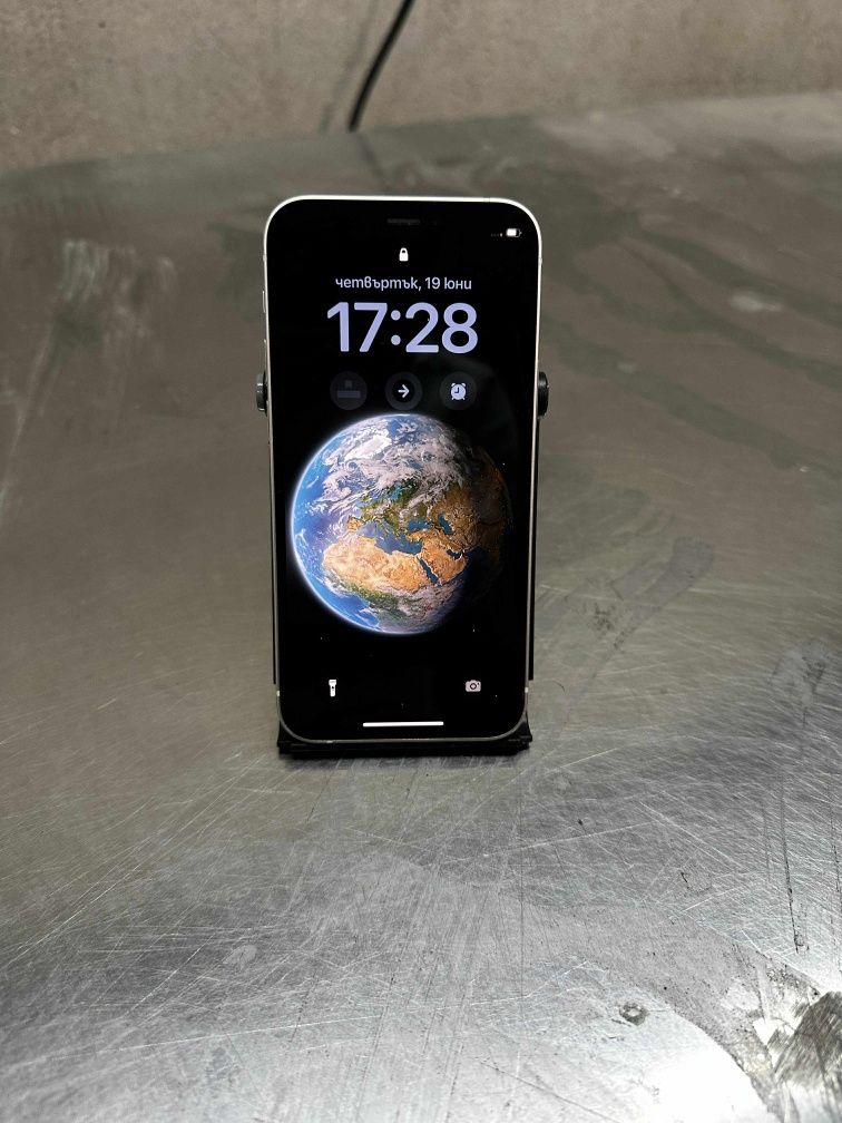 Iphone 12 mini Като нов
