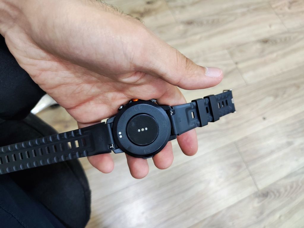 Smart watch LifeBee