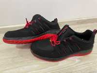 Чисто нови работни обувки Elten MADDOX BLACK-RED LOW ESD S3 - 43 номер