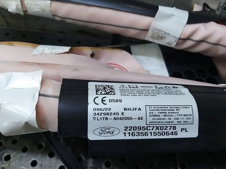 Airbag cortina stanga ford puma j2k cf7 34298245e l1tba042d95ae