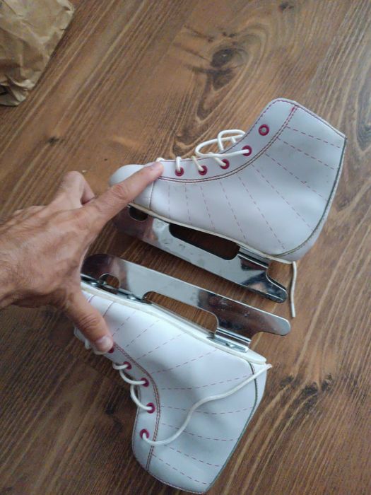 Patine gheata (fete) nr 33