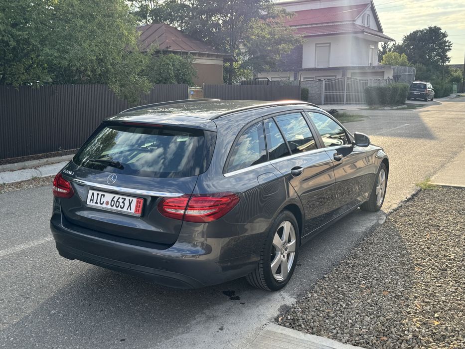 Mercedes C 220 D 2015 Pret fix are un sunet ciudat in turatie