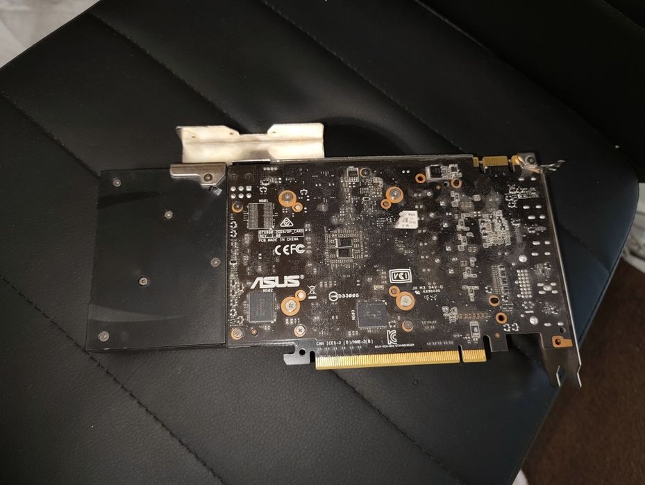 Nvidia GTX 1070 TURBO TI