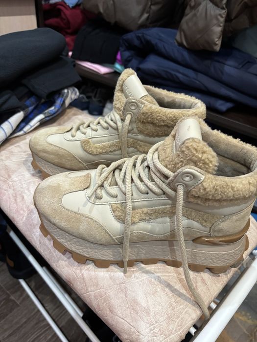 Крассовки женские