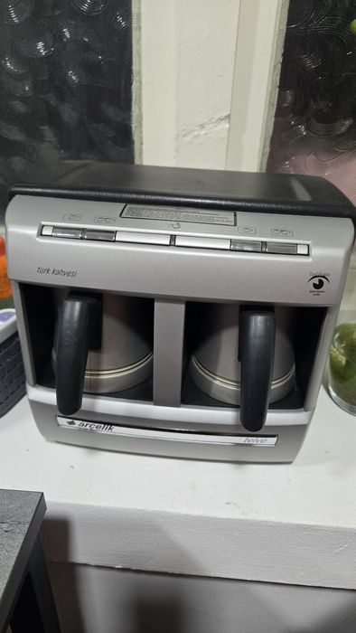 Турк кахваси учун кофе машинка.