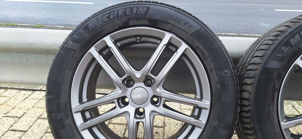 Jante aliaj DEZENT + pneuri Michelin Primacy 4