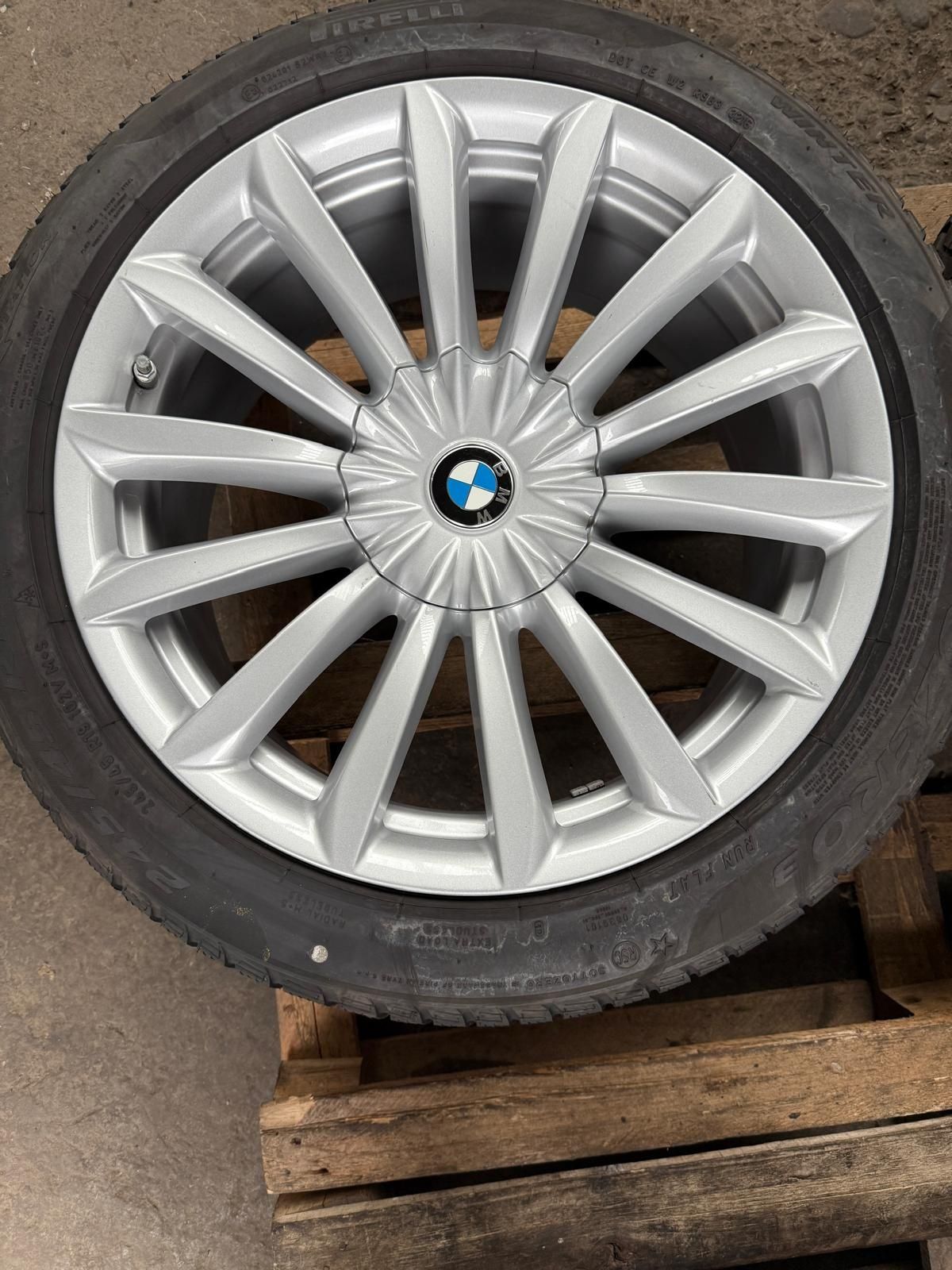 Jante originale BMW seria 7 G11 G12 style 620 cu anvelope 245/45 R19
