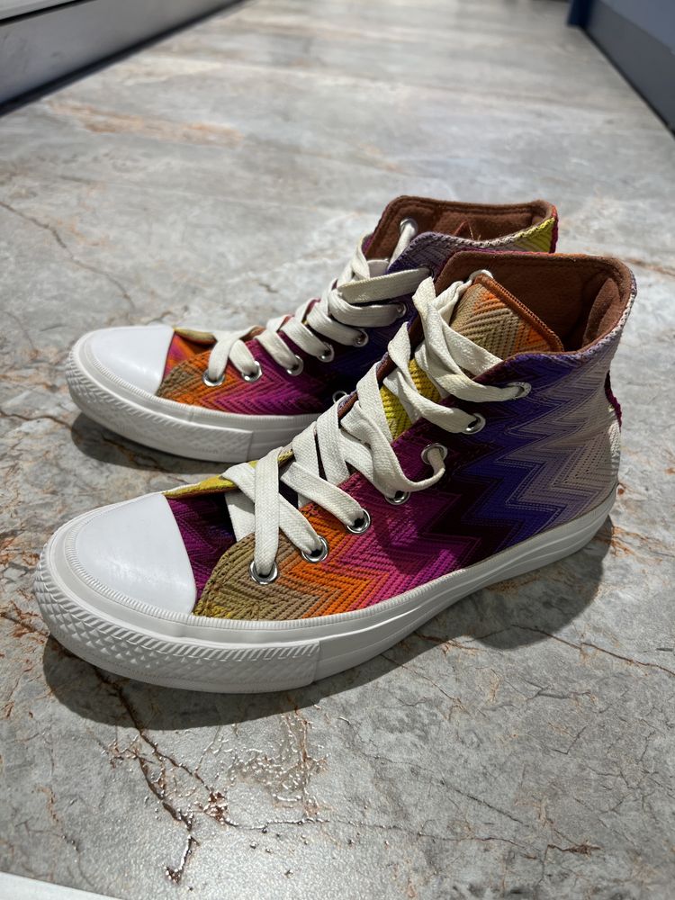 Converse x Missoni