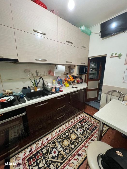 vand casa PALAZU MARE,fara comision cumparator