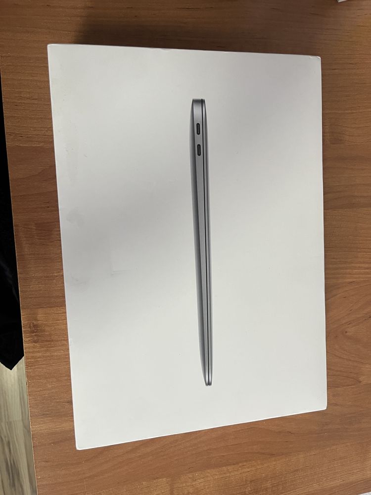 Macbook air M1 2020