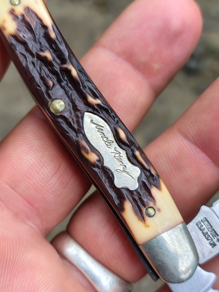 Briceag Uncle Henry 834 UH