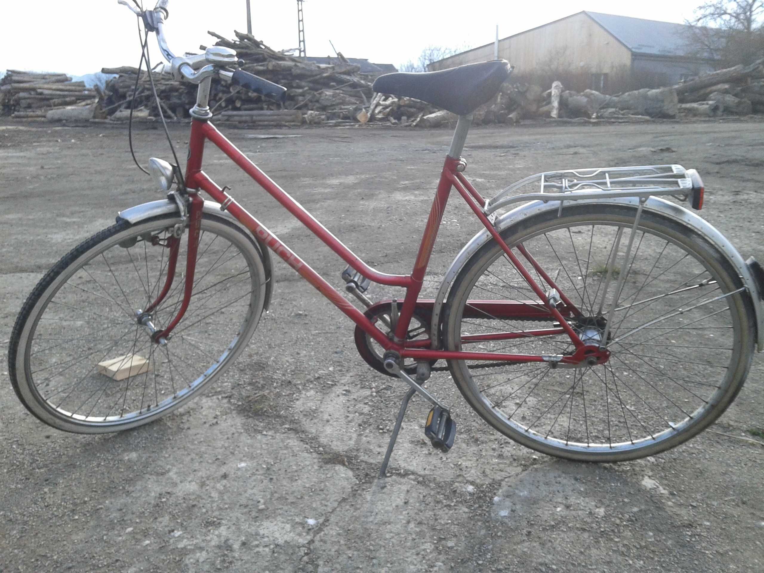 vand biciclete de dama KTM si PUCH