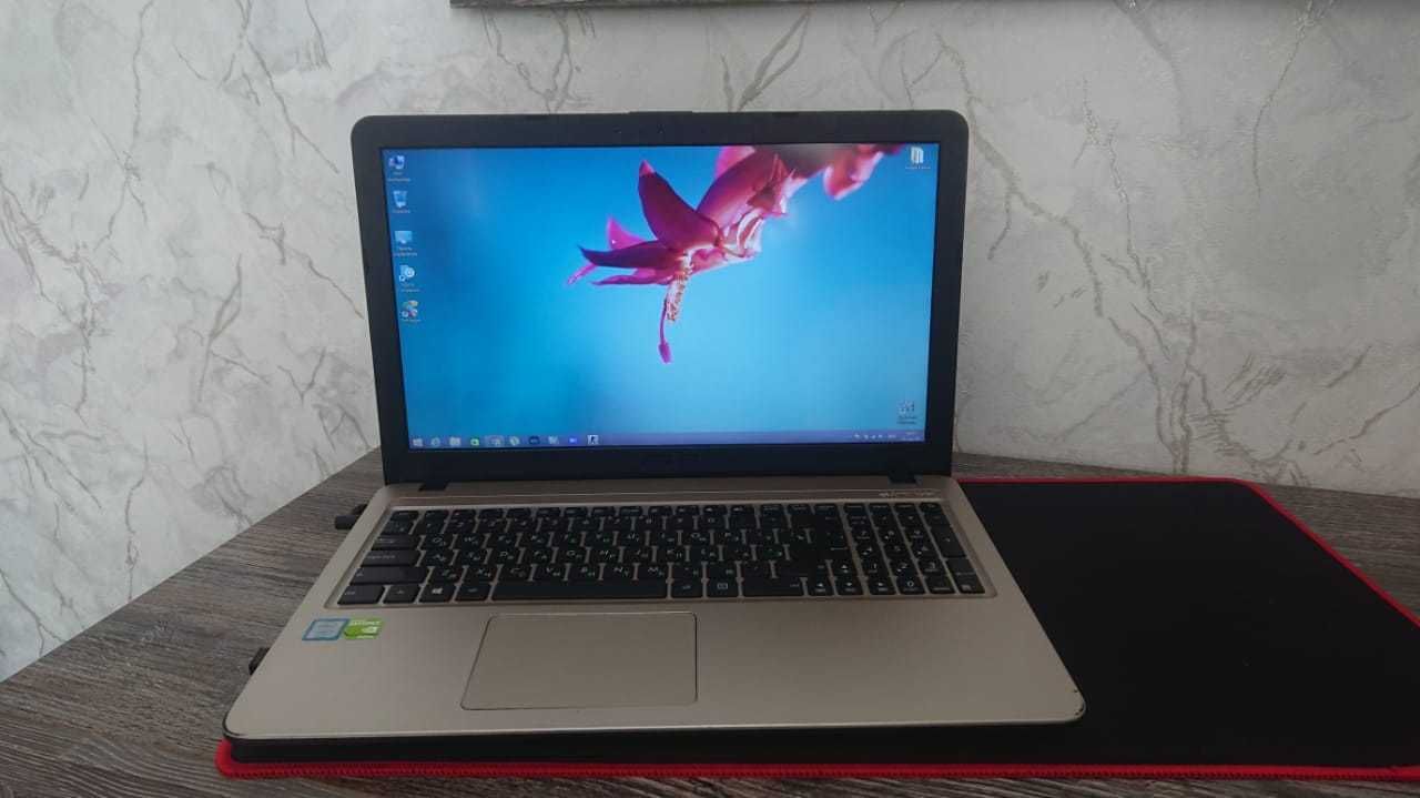 Ноутбук Asus X540U