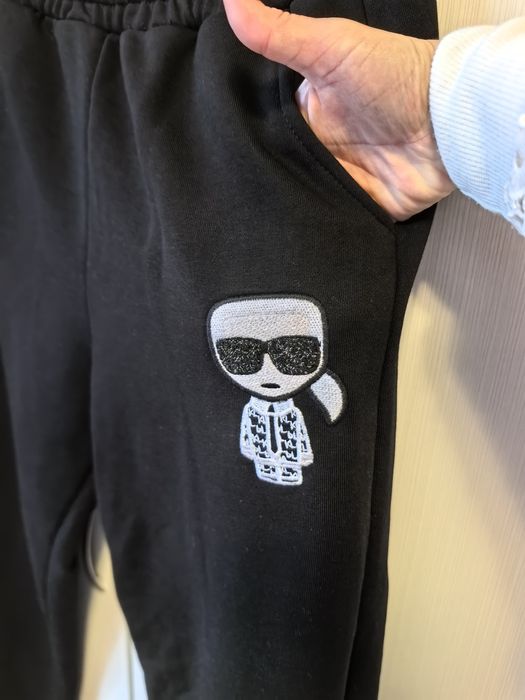 Екип Karl lagerfeld