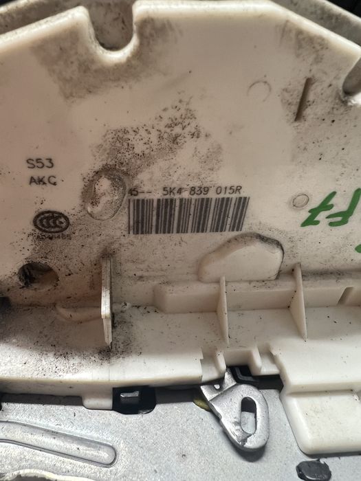 broasca stanga spate volkswagen golf 7 2014